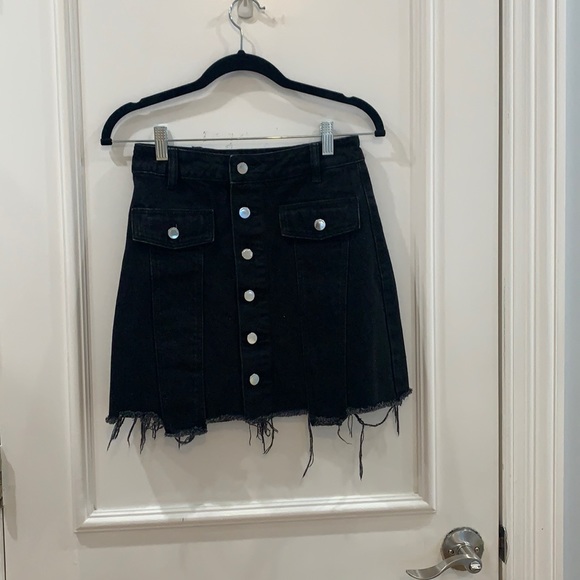 Zara black mini denim skirt with silver hardware - Picture 1 of 6
